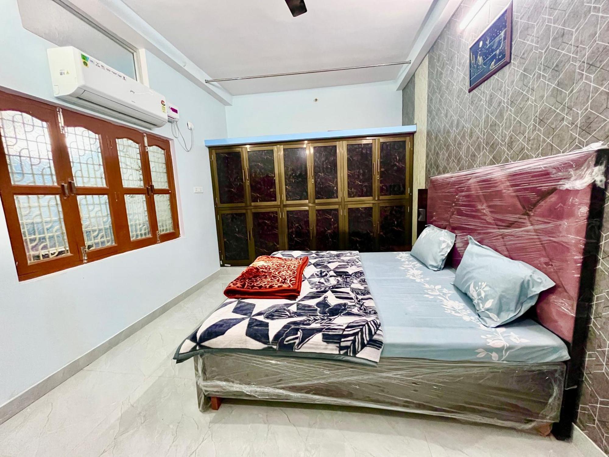 Trilok Residency - Dashashwamedh Benares Buitenkant foto